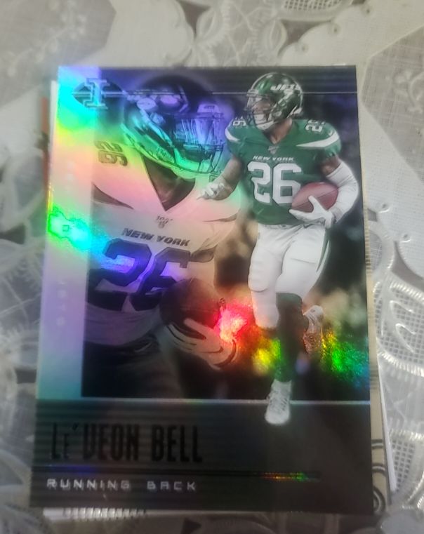 2019 Panini Illusions #69 Le'Veon Bell — front