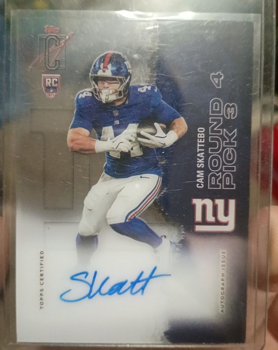 2025 Topps Signature Class #119 Cam Skattebo — front