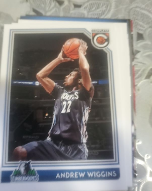2016-17 Panini Complete #352 Andrew Wiggins — front