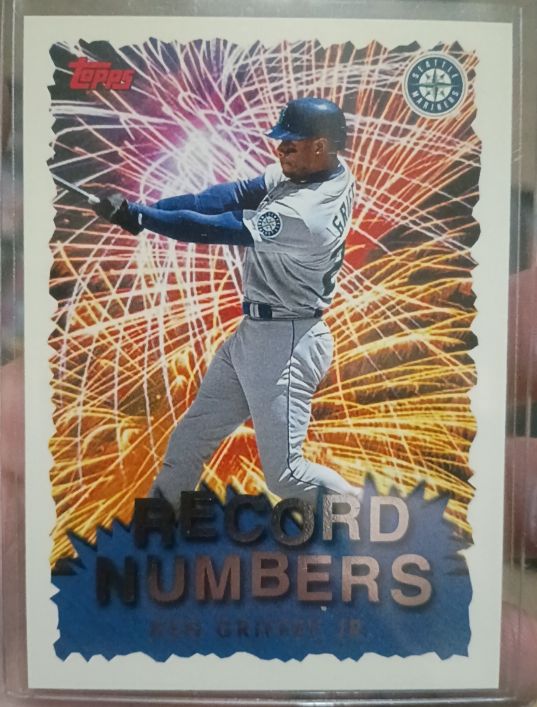 1999 Topps Record Numbers #RN4 Ken Griffey Jr — front