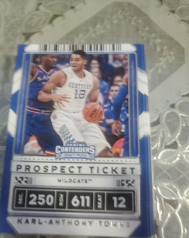 2020-21 Panini Contenders Draft Picks #36 Karl-Anthony Towns — front