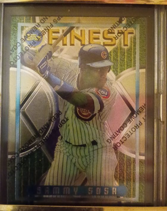 1995 Topps Finest #197 Sammy Sosa — front