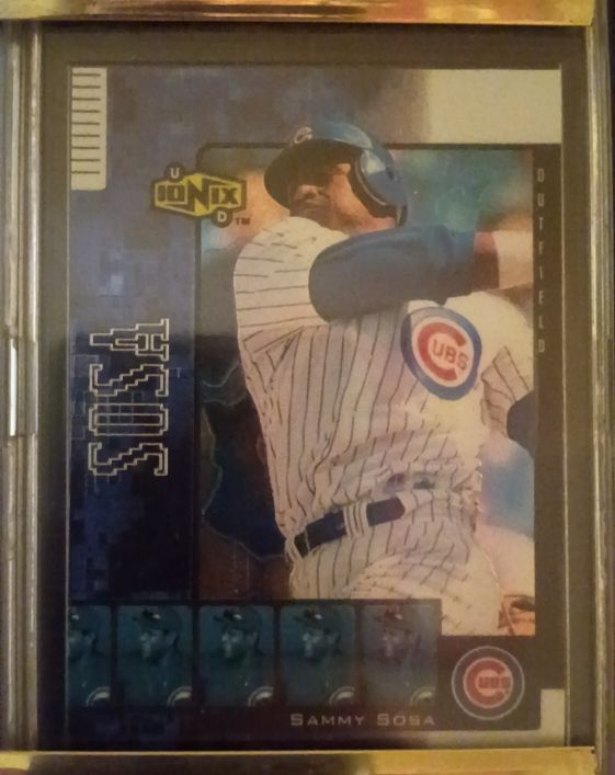 2000 Upper Deck Ionix #16 Sammy Sosa — front