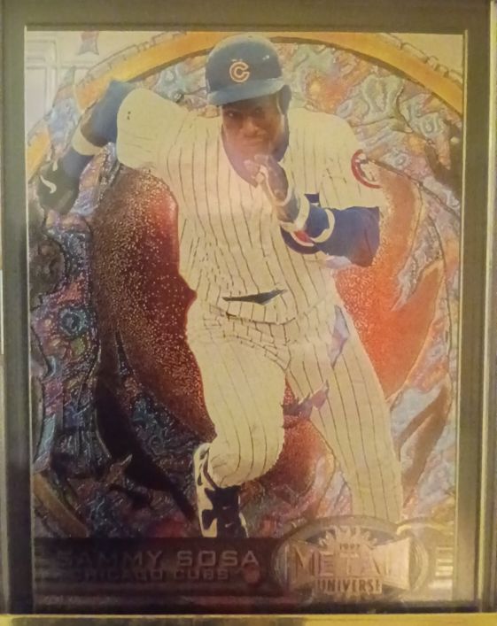 1997 Skybox Metal Universe #15 Sammy Sosa — front