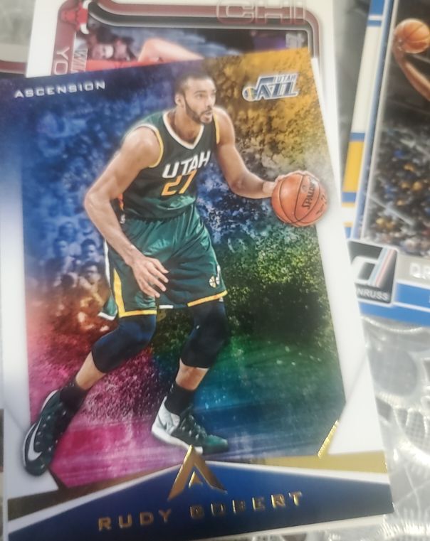 2017-18 Panini Ascension #18 Rudy Gobert — front