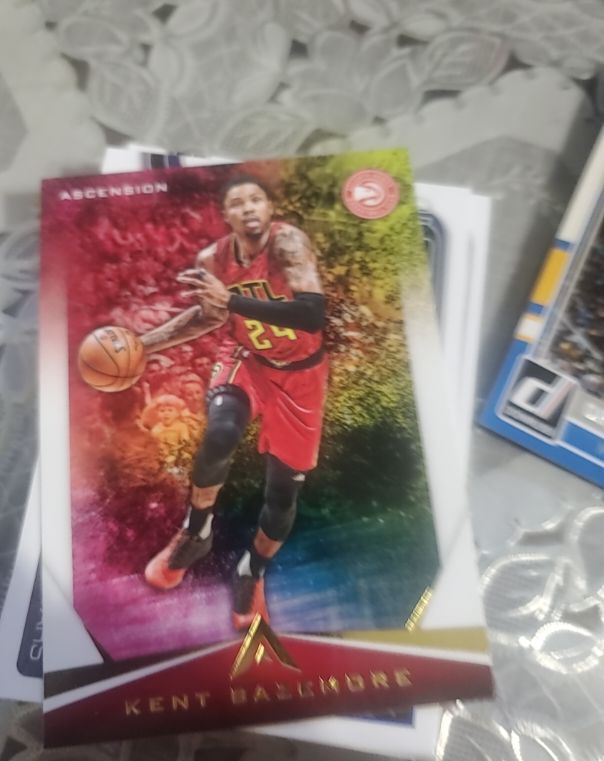 2017-18 Panini Ascension #75 Kent Bazemore — front