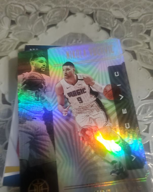 2019-20 Panini Illusions #40 Nikola Vucevic — front