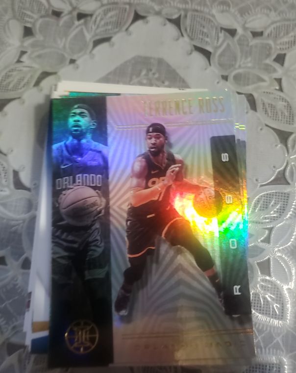 2019-20 Panini Illusions #10 Terrence Ross — front