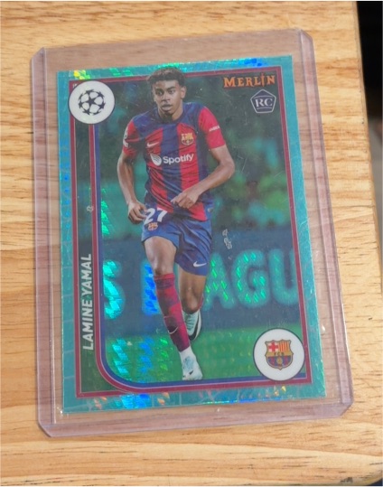2023-24 Topps Merlin UEFA Club Competitions #27 Lamine Yamal — front