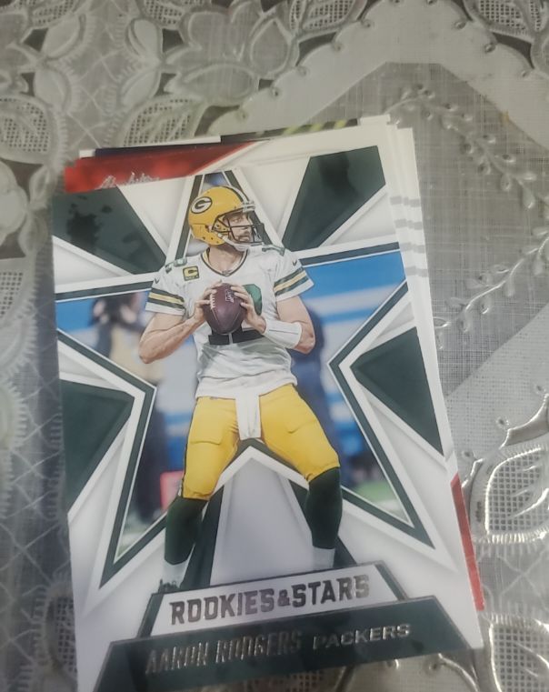 2020 Panini Rookies & Stars #65 Aaron Rodgers — front