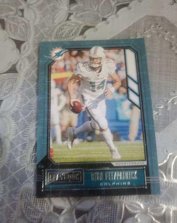2020 Panini Playbook #44 Ryan Fitzpatrick — front