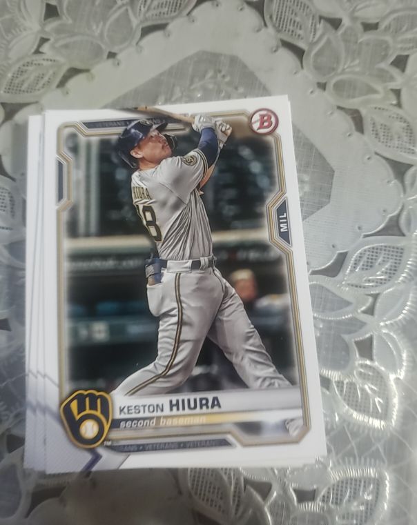 2021 Bowman #69 Keston Hiura — front