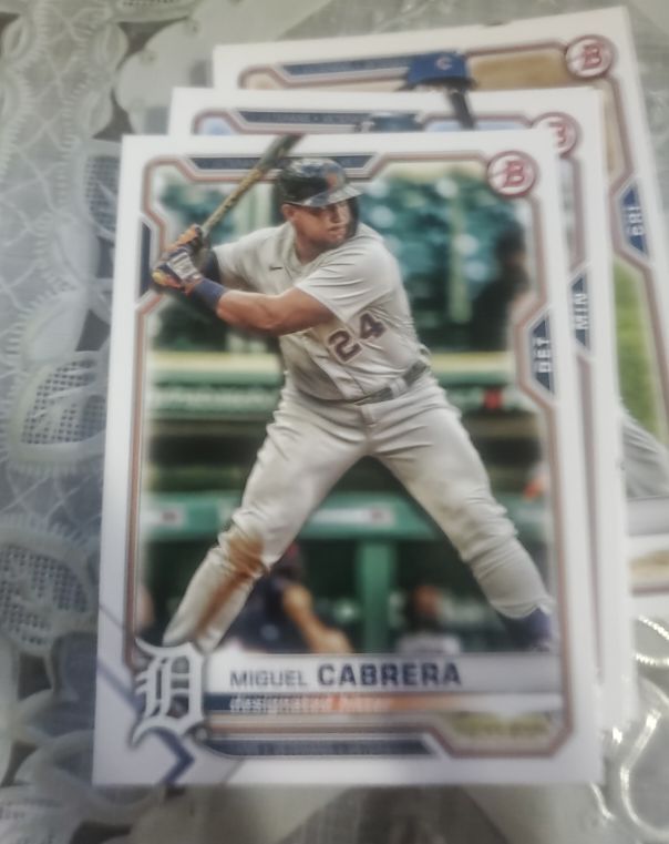 2023 Bowman #27 Miguel Cabrera — front