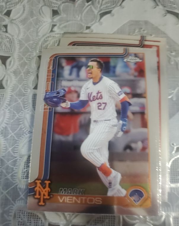 2025 Topps Chrome #129 Mark Vientos — front