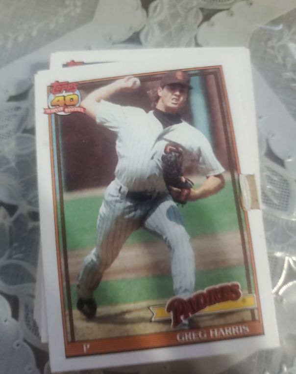 1991 Topps #749 Greg Harris — front