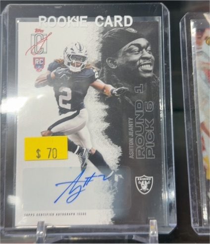 2025 Topps Signature Class #102 Ashton Jeanty — front