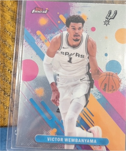 2025-26 Topps Finest #98 Victor Wembanyama — front