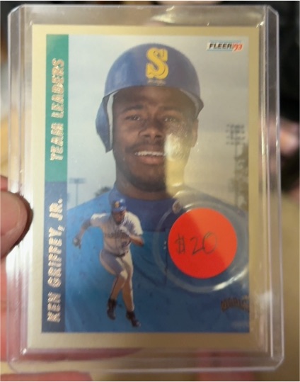 1993 Fleer Team Leaders #10 Ken Griffey Jr. — front