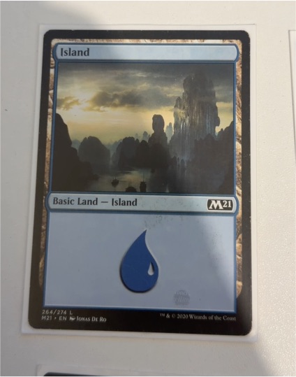 2020 Magic: The Gathering M21 #264 Island — front