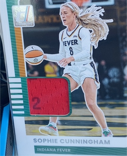 2025 Panini Donruss WNBA Jersey Series #35 Sophie Cunningham — front