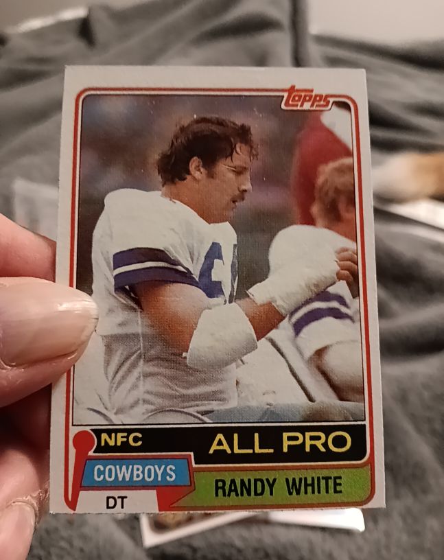 1981 Topps #470 Randy White — front