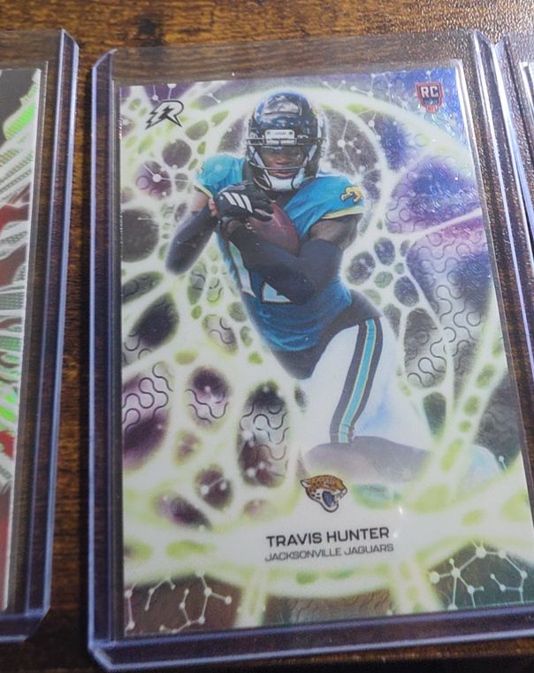 2025 Topps Resurgence #PT-2 Travis Hunter Protonyx — front
