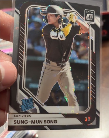 2026 Panini Donruss Optic #15 Sung-Mun Song — front
