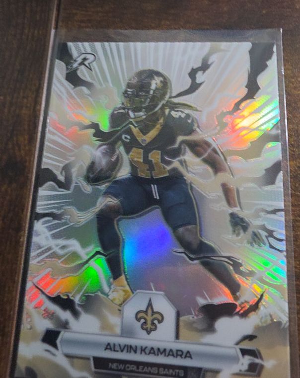 2025 Topps Resurgence #70 Alvin Kamara — front