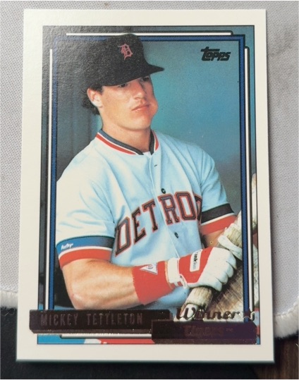 1992 Topps #29 Mickey Tettleton — front