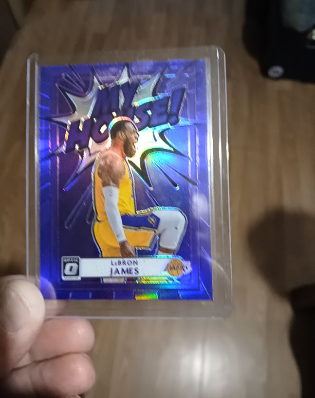 2020-21 Panini Donruss Optic #4 LeBron James My House! Purple Prizm — front