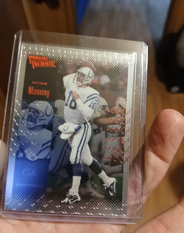 2000 Upper Deck Ultimate Victory #38 Peyton Manning — front