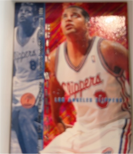 1996-97 Skybox Premium Lorenzen Wright Rookie Subset Card — front