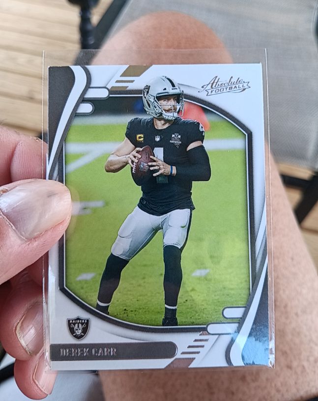 2021 Panini Absolute Football #70 Derek Carr — front