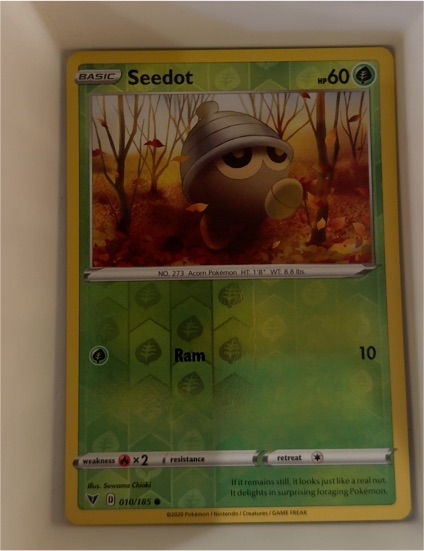 2020 Pokemon Vivid Voltage #010 Seedot — front