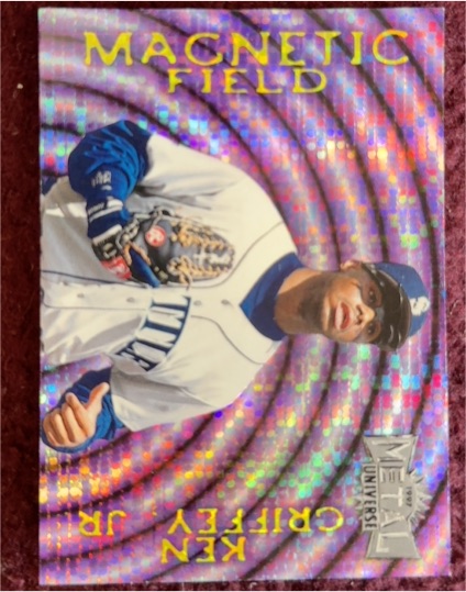 1997 Skybox Metal Universe #4 Magnetic Field Ken Griffey Jr — front