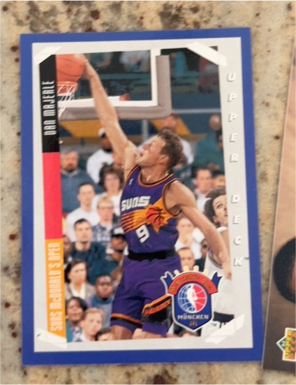 1993-94 Upper Deck #500 Dan Majerle — front