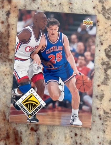 1993-94 Upper Deck #451 Mark Price — front