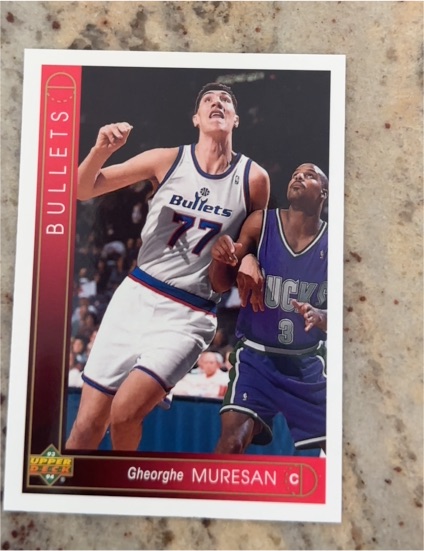 1993-94 Upper Deck #383 Gheorghe Muresan — front