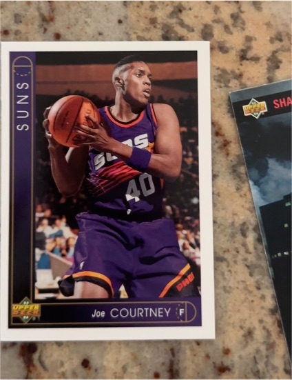 1993-94 Upper Deck #320 Joe Courtney — front