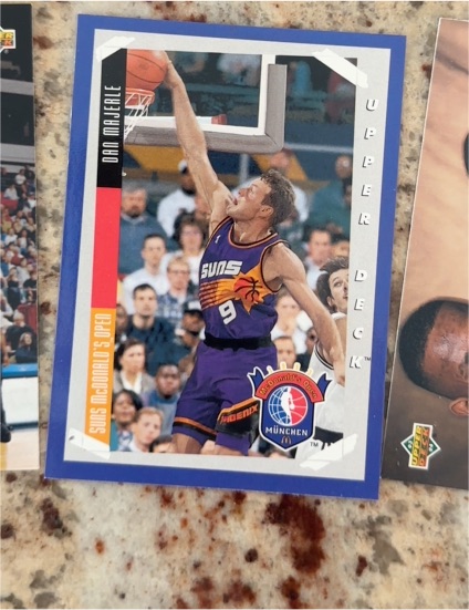 1993-94 Upper Deck #500 Dan Majerle — front