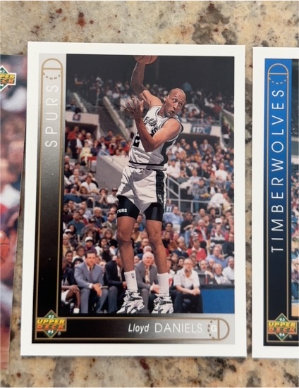 1993-94 Upper Deck #267 Lloyd Daniels — front