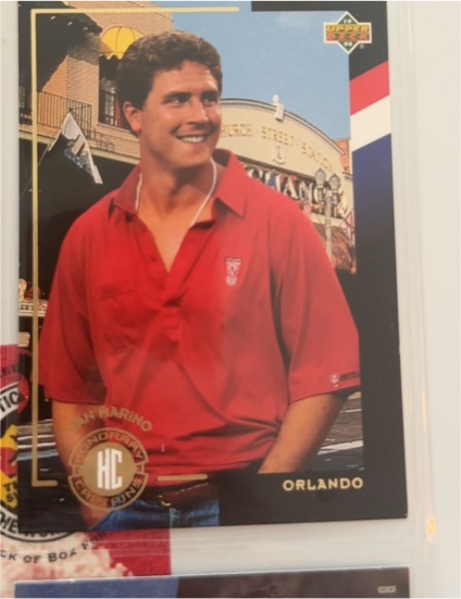 1994 Upper Deck World Cup Honorary Captains #C5 Dan Marino — front