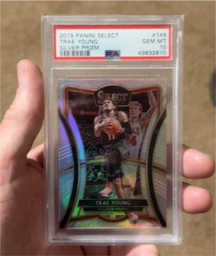 2019 Panini Select #149 Trae Young Silver Prizm — front