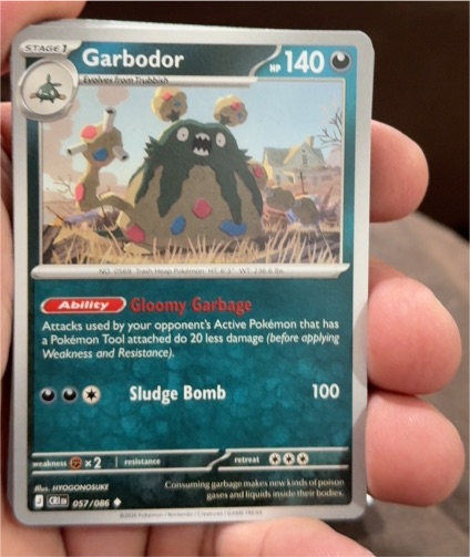 2020 Pokemon TCG Chaos Rising #057 Garbodor — front