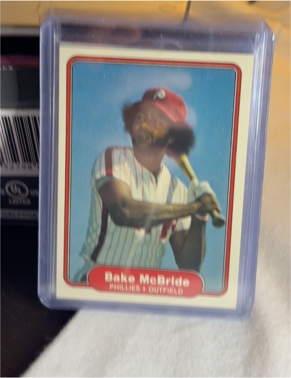 1982 Fleer #250 Bake McBride Philadelphia Phillies — front