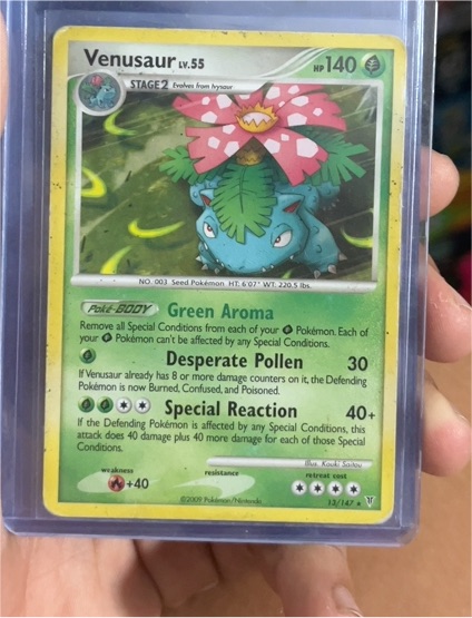 2009 Pokémon Supreme Victors #13 Venusaur — front