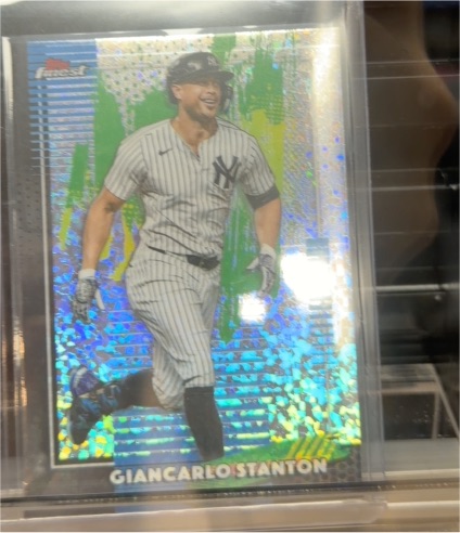 2026 Topps Finest #32 Giancarlo Stanton — front