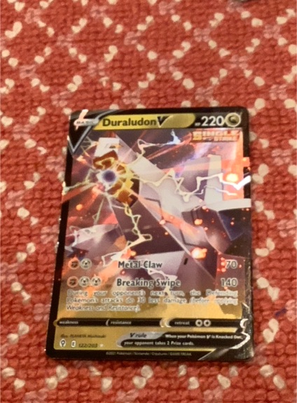 2021 Pokémon TCG Evolving Skies #122 Duraludon V — front