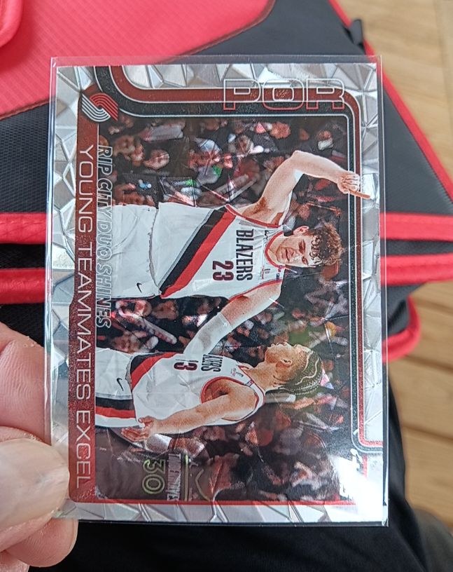 2025-26 Topps #289 Rip City Duo Shines: Young Teammates Excel — front