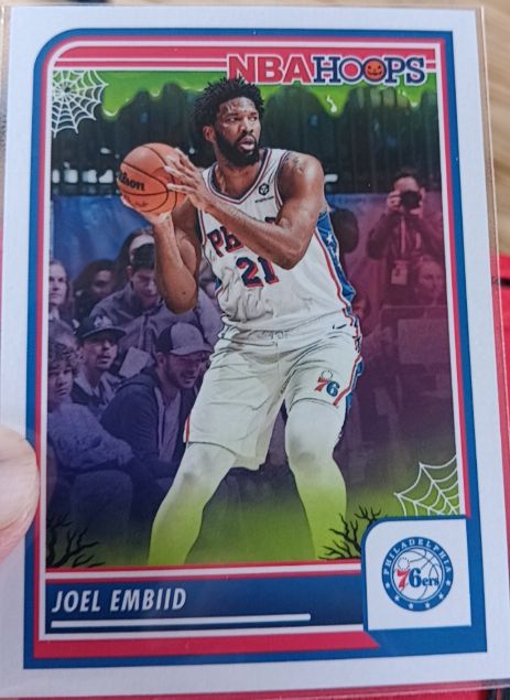 2023-24 Panini NBA Haunted Hoops #271 Joel Embiid — front